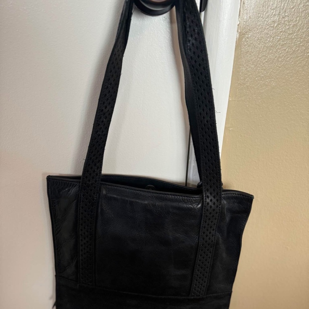 Latico Leather WINNIE Tote EUC